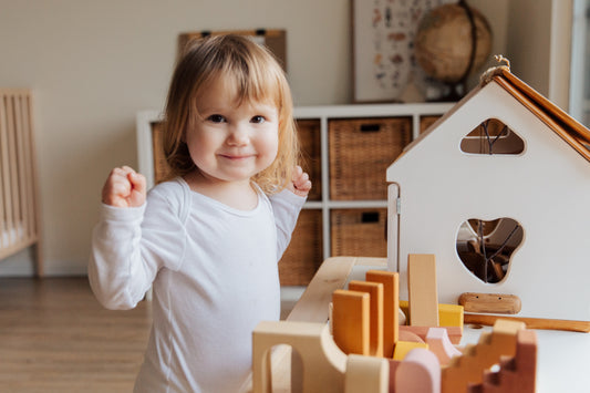 Montessori Magic: How Toys Foster Creativity and Cognitive Growth